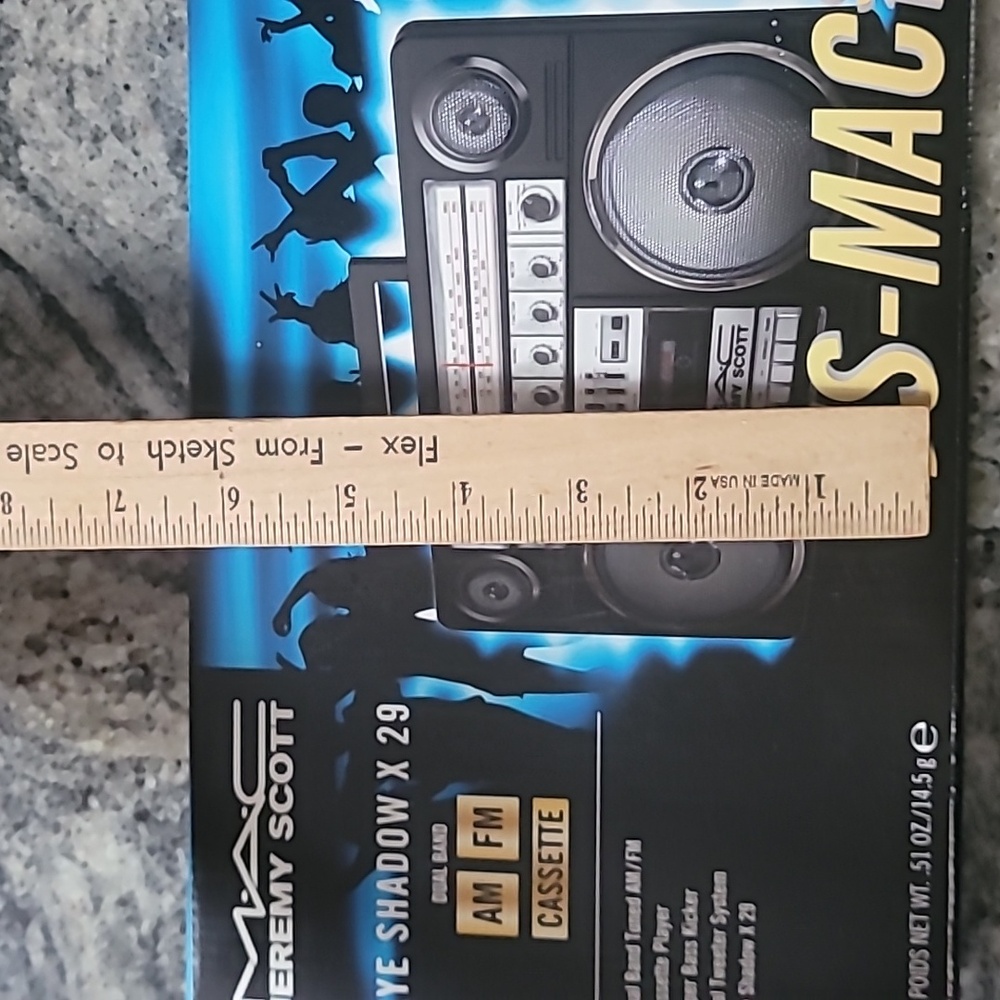 Jeremy Scott MAC Pallet, Discontinued & Sold Out, New in Box - Picture 10 of 15